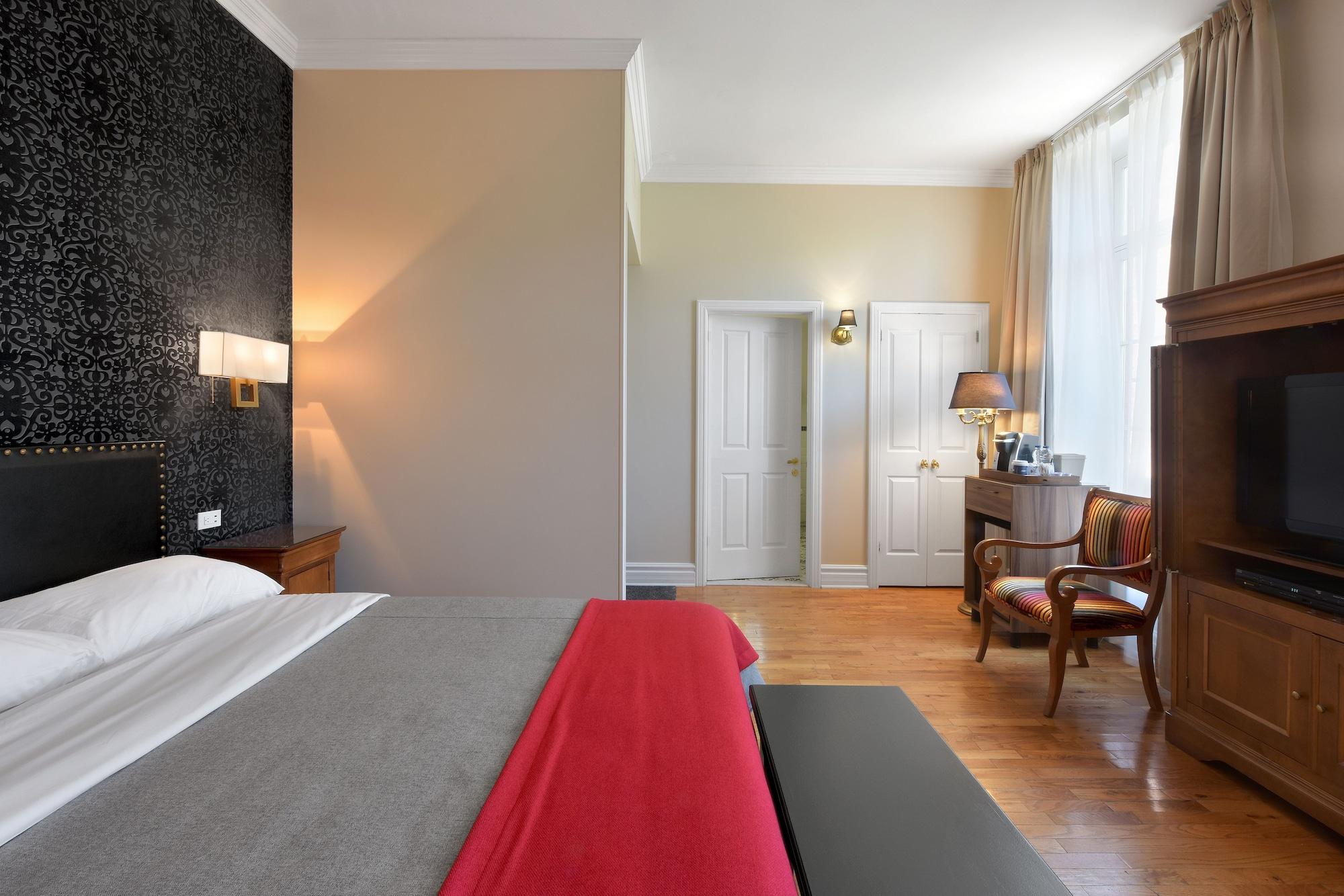 Hotel Bonaparte Montréal Buitenkant foto