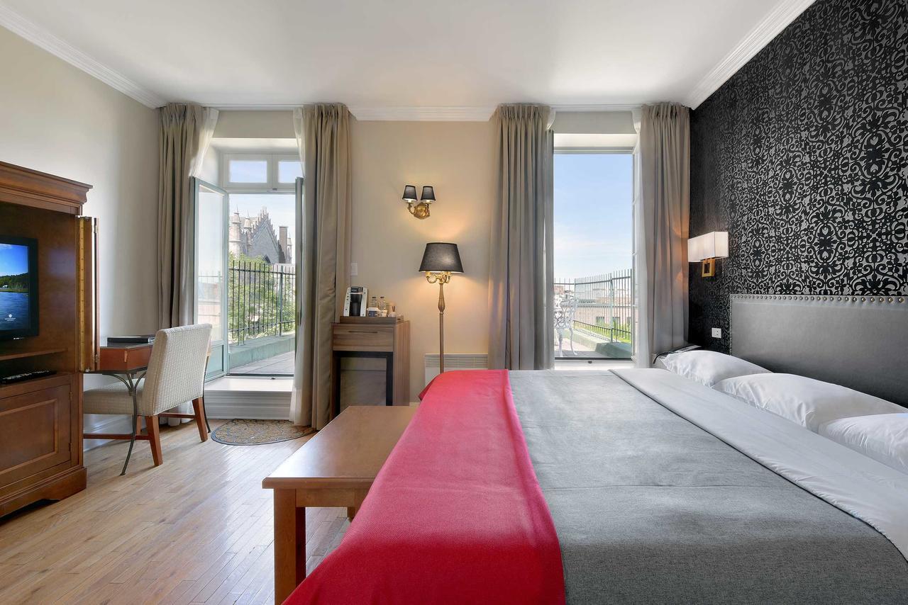 Hotel Bonaparte Montréal Buitenkant foto